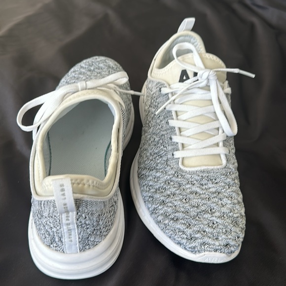 APL Grey and White Men’s Shoes Size 9 - Picture 3 of 3